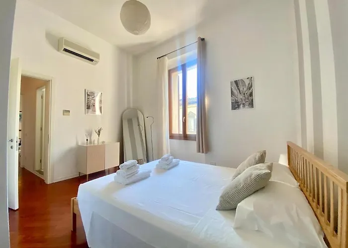 Elegant Near The Center And Nature Apartamento *